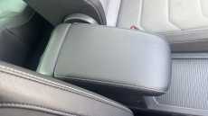 Volkswagen Tiguan 2.0 TDi 150 R-Line Tech 5dr DSG Diesel Estate